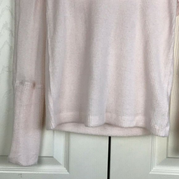 Free People Snowbunny Long Sleeve Knit Top NWT - Picture 6 of 9